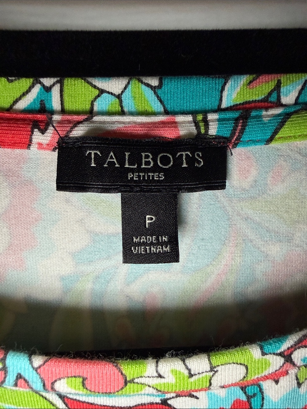 Talbots Vibrant Coral & Teal Floral Paisley Scoop-Neck‎ Top Size Petite - Picture 2 of 7
